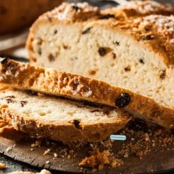 Saftiges Rosinenbrot aus dem Airfryer