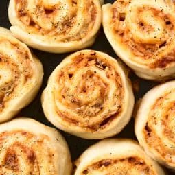 Melci cu brânză crocanți cu brânzeturi diferite de la airfryer