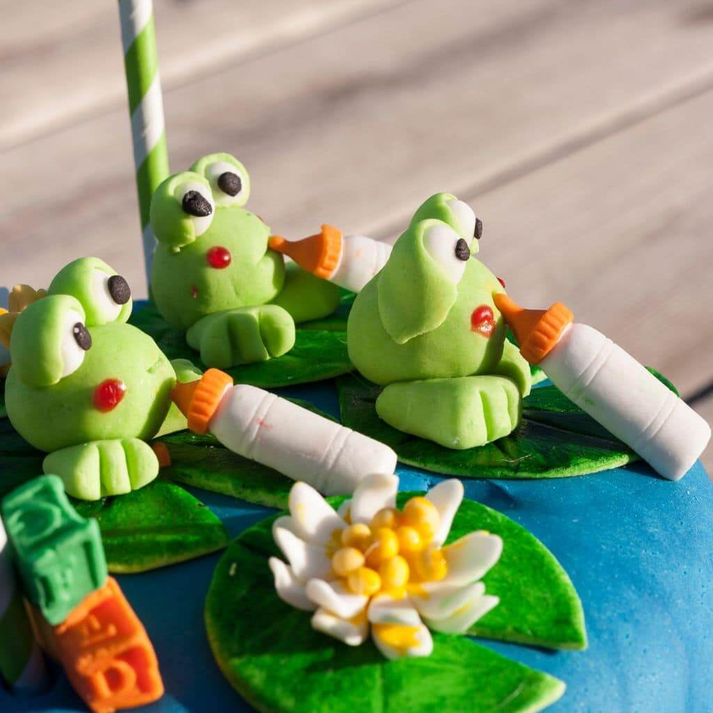 Kaj kage i Airfryer med grøn fondant