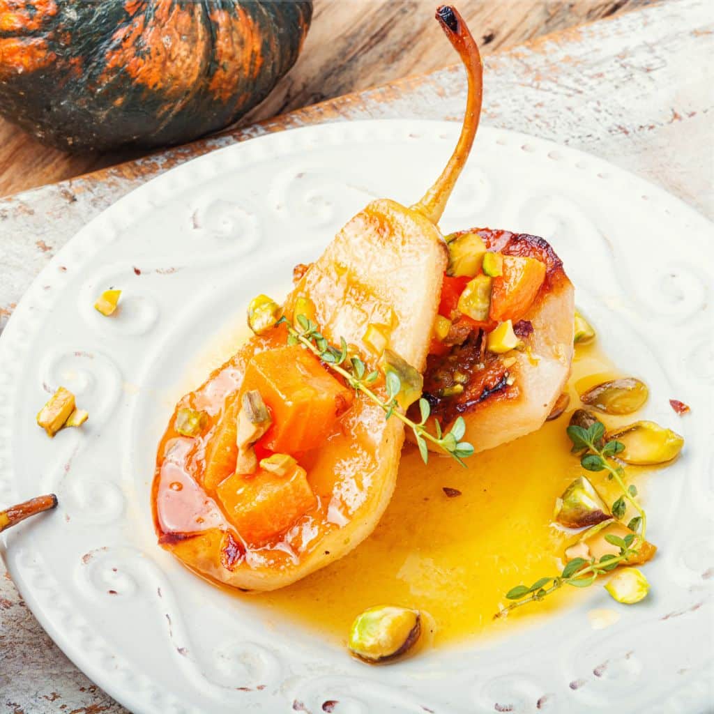 Dette er desserten bagte pærer