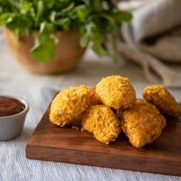 Krispig kyckling med dipp från airfryer