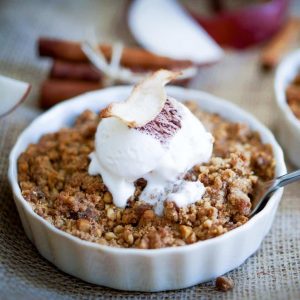 Crumble aux pommes avec accompagnement à l'airfryer