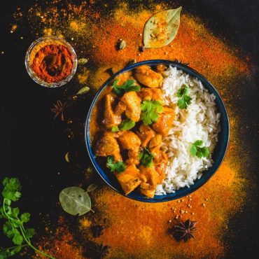 Klassisk indisk butter chicken fra airfryer