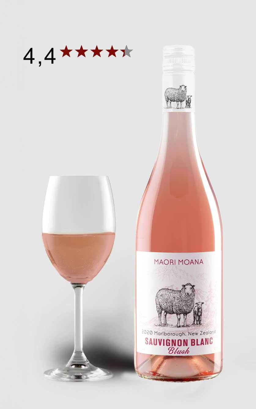 En flot flaske Maori Moana Sauvignon Blanc Blush rosé fra New Zealands Marlborough-region serveret ved siden af et glas rosévin på et bord