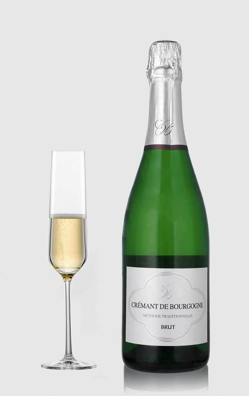 En elegant flaske Crémant de Bourgogne Brut fra Cave de Bissey med fine bobler