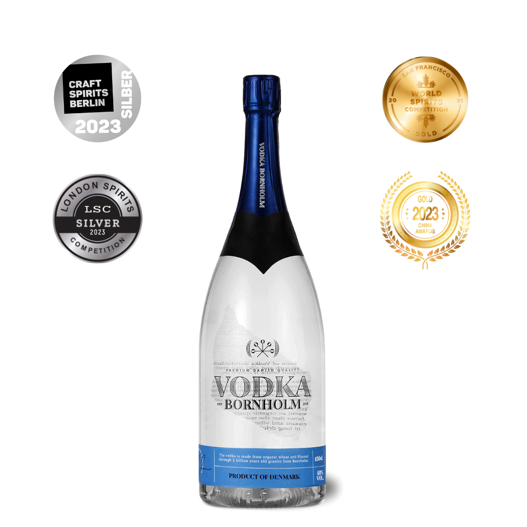 Vodka Bornholm 150 cl flasker med medaljer - økologisk dansk vodka lagret med bornholmsk granit