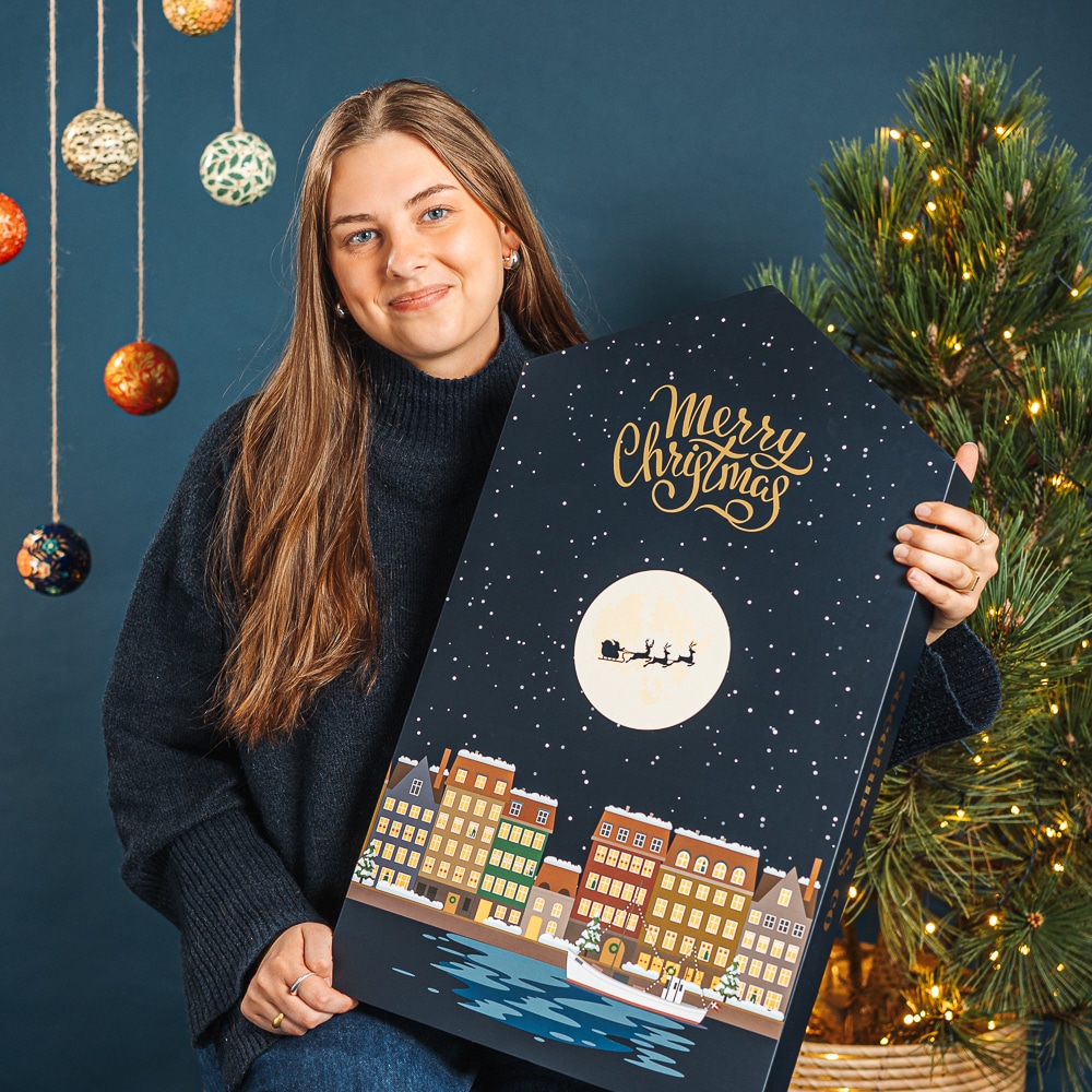 Kæmpe chokolade-julekalender 2025 – Luksus Cocoture kalenderhus på 1265g