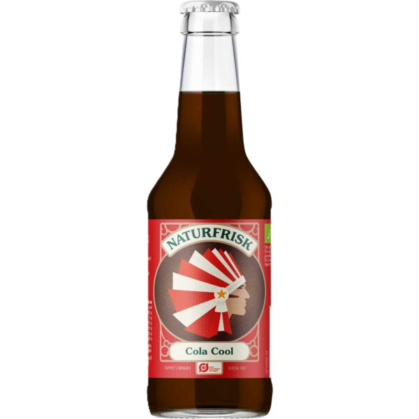 Flaske med mørk Naturfrisk Cola Cool som er økologisk klar til servering
