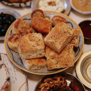 Yumuşacık ve havalı Türk Ramazan pidesi