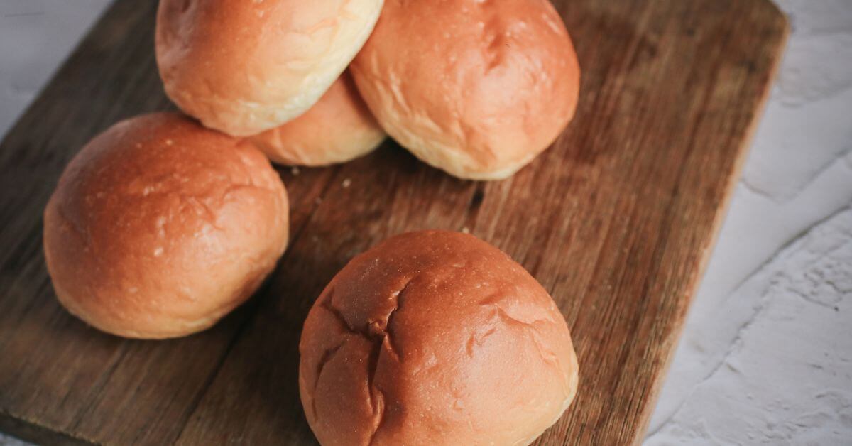 Pehmeät omenapullat kanelilla airfryerista