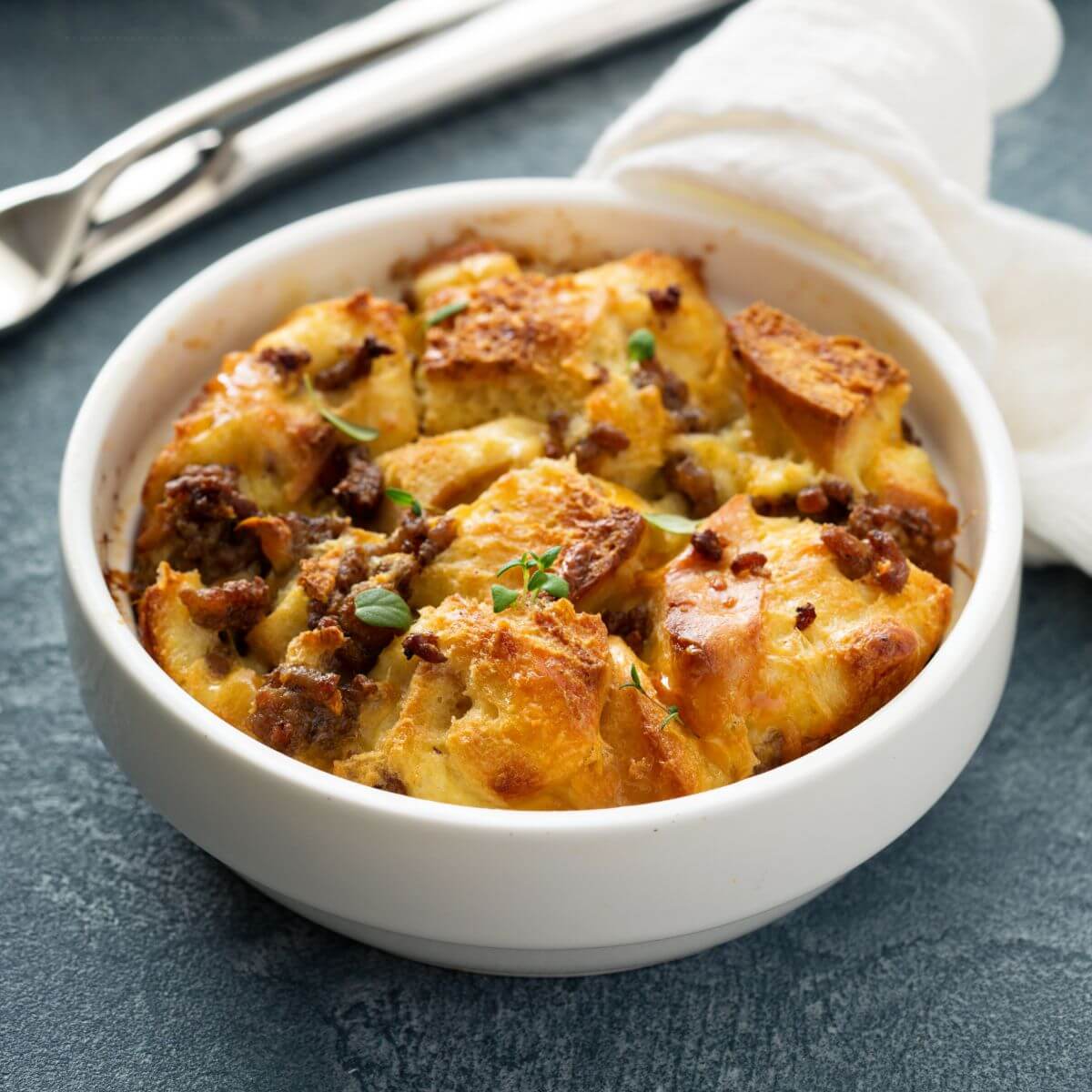Breakfast strata в аерофритюрниці