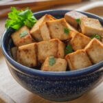 Rapea marinoitu tofu aasialaiseen tyyliin
