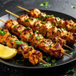 Griechische Souvlaki-Spieße mit saftigem, mariniertem Hähnchen
