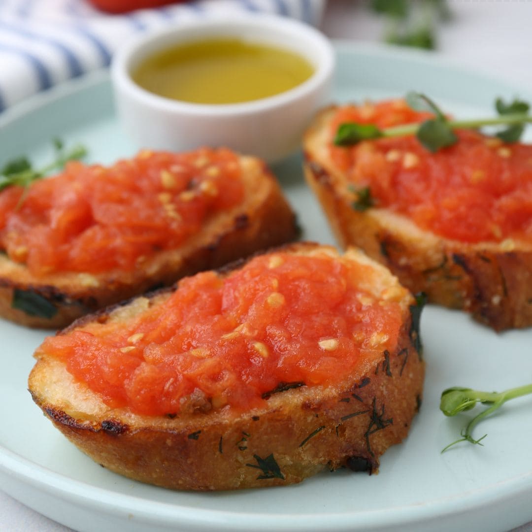 Pan con tomate i airfryer