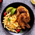 Portugisisk Frango Piri Piri (krydret grillet kylling) marinert i chili, hvitløk og sitron