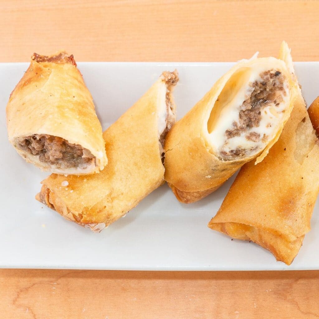 Philly Cheesesteak Egg Rolls bagt i min airfryer