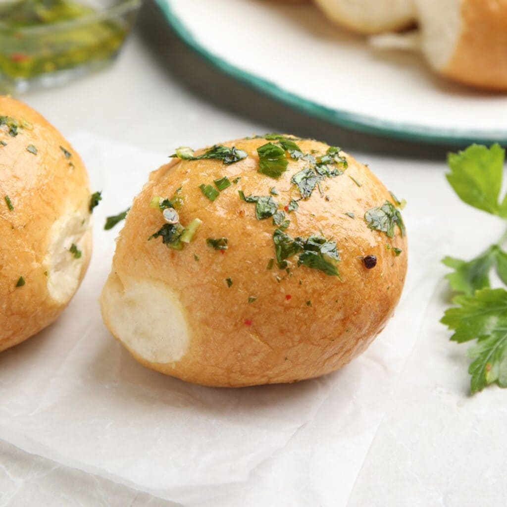 Ukrainsk hvidløgsbrød lavet i min airfryer