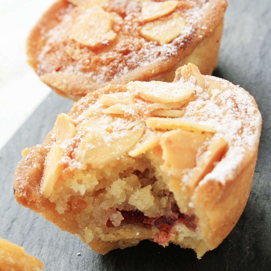 Mini Bakewell tarts airfryerissä