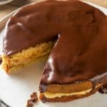 Boston cream pie on nimestään huolimatta klassinen amerikkalainen kerroskakku
